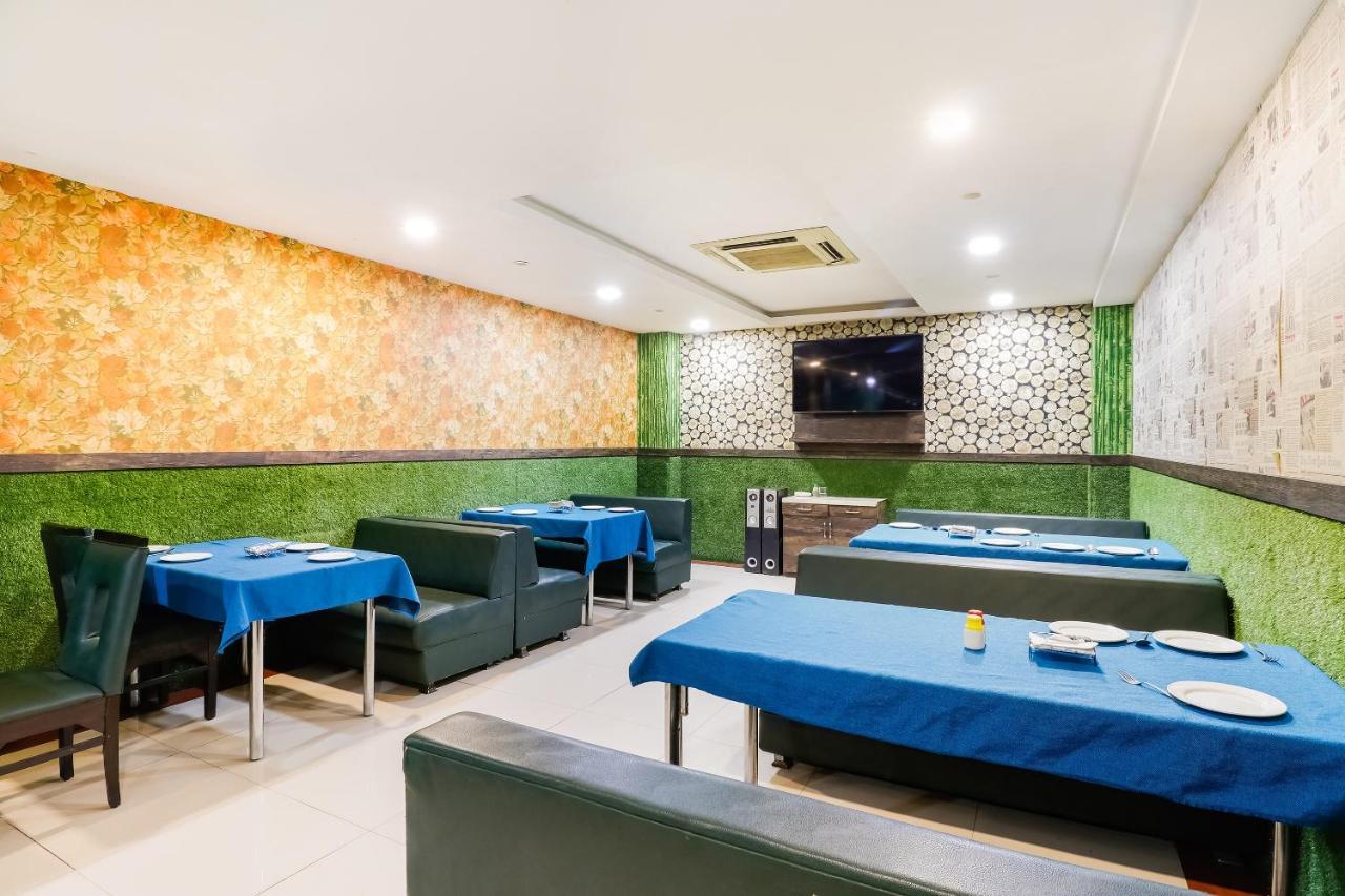 Oyo 71149 Jeet Residency Rewa المظهر الخارجي الصورة
