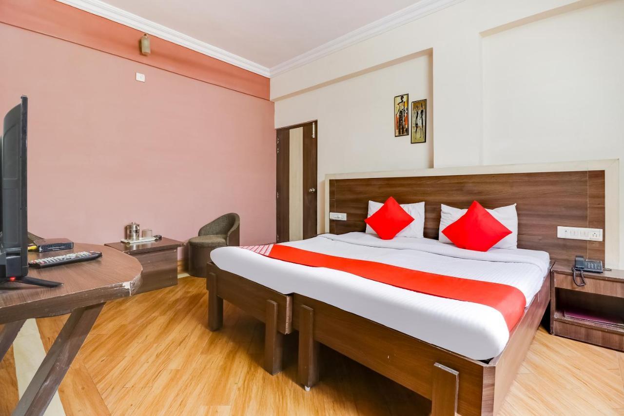 Oyo 71149 Jeet Residency Rewa المظهر الخارجي الصورة