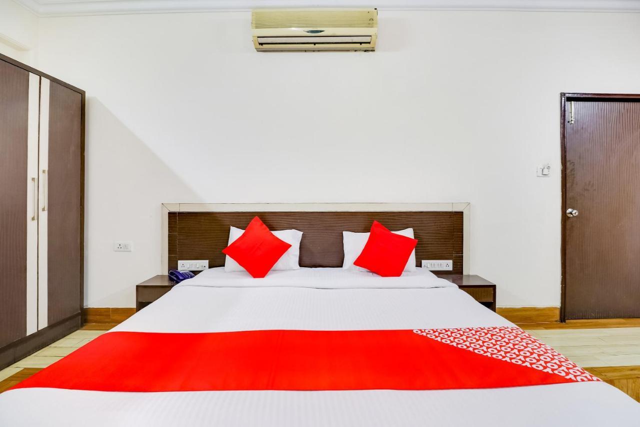 Oyo 71149 Jeet Residency Rewa المظهر الخارجي الصورة